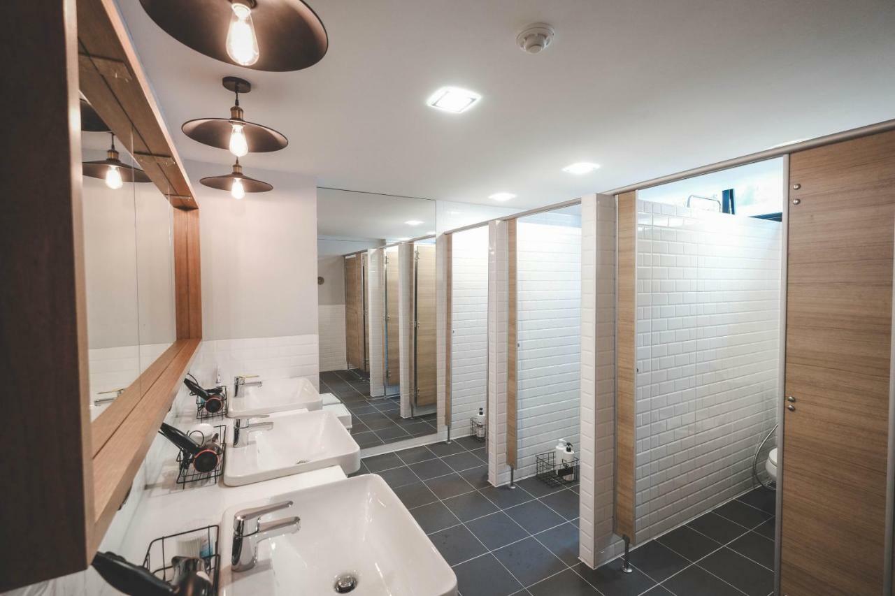 Stay Thapae Hostel Τσιάνγκ Μάι Εξωτερικό φωτογραφία